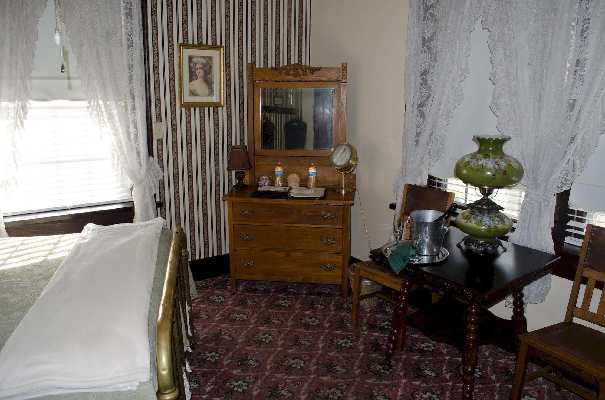 The National Hotel Jamestown Εξωτερικό φωτογραφία