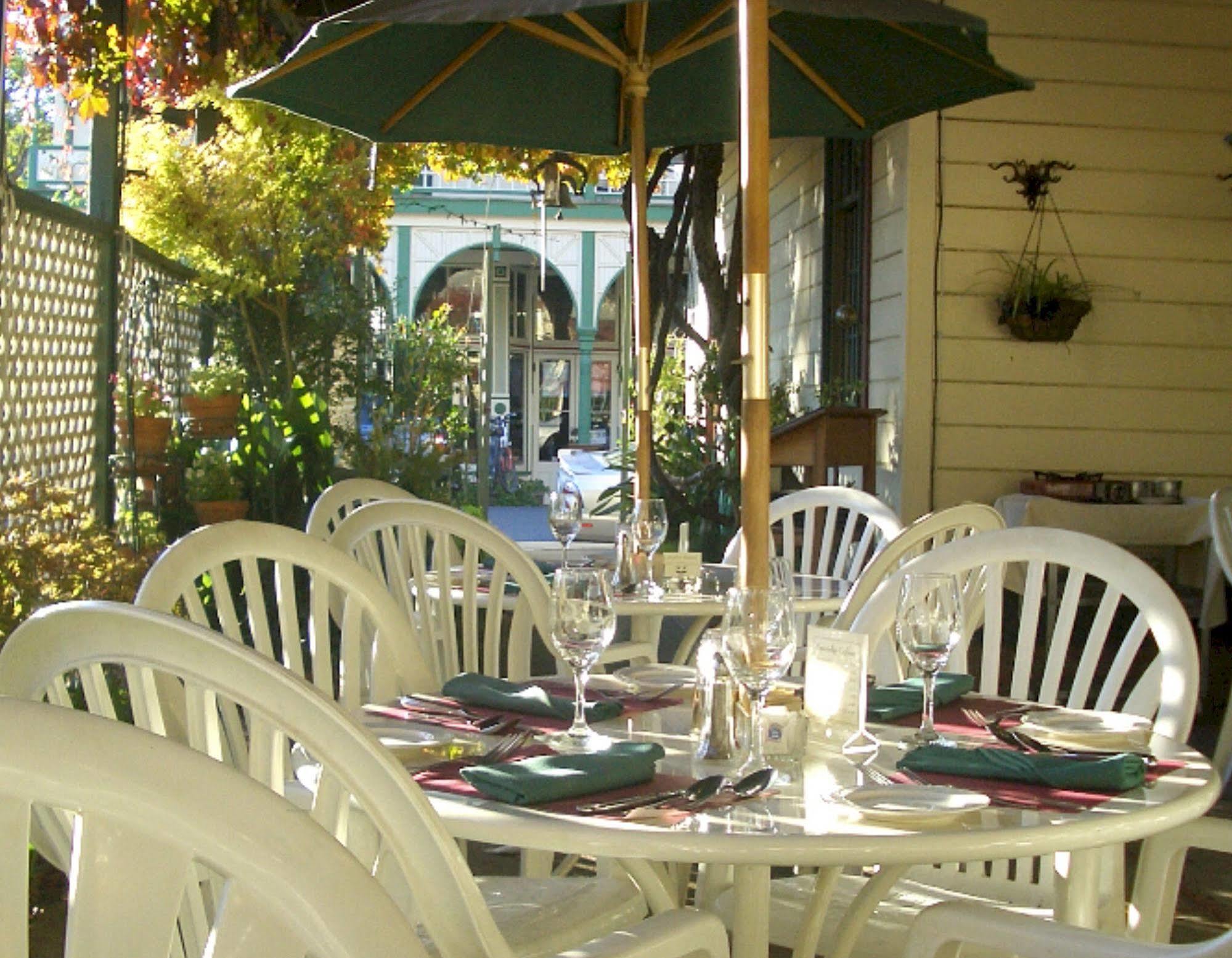 The National Hotel Jamestown Εξωτερικό φωτογραφία